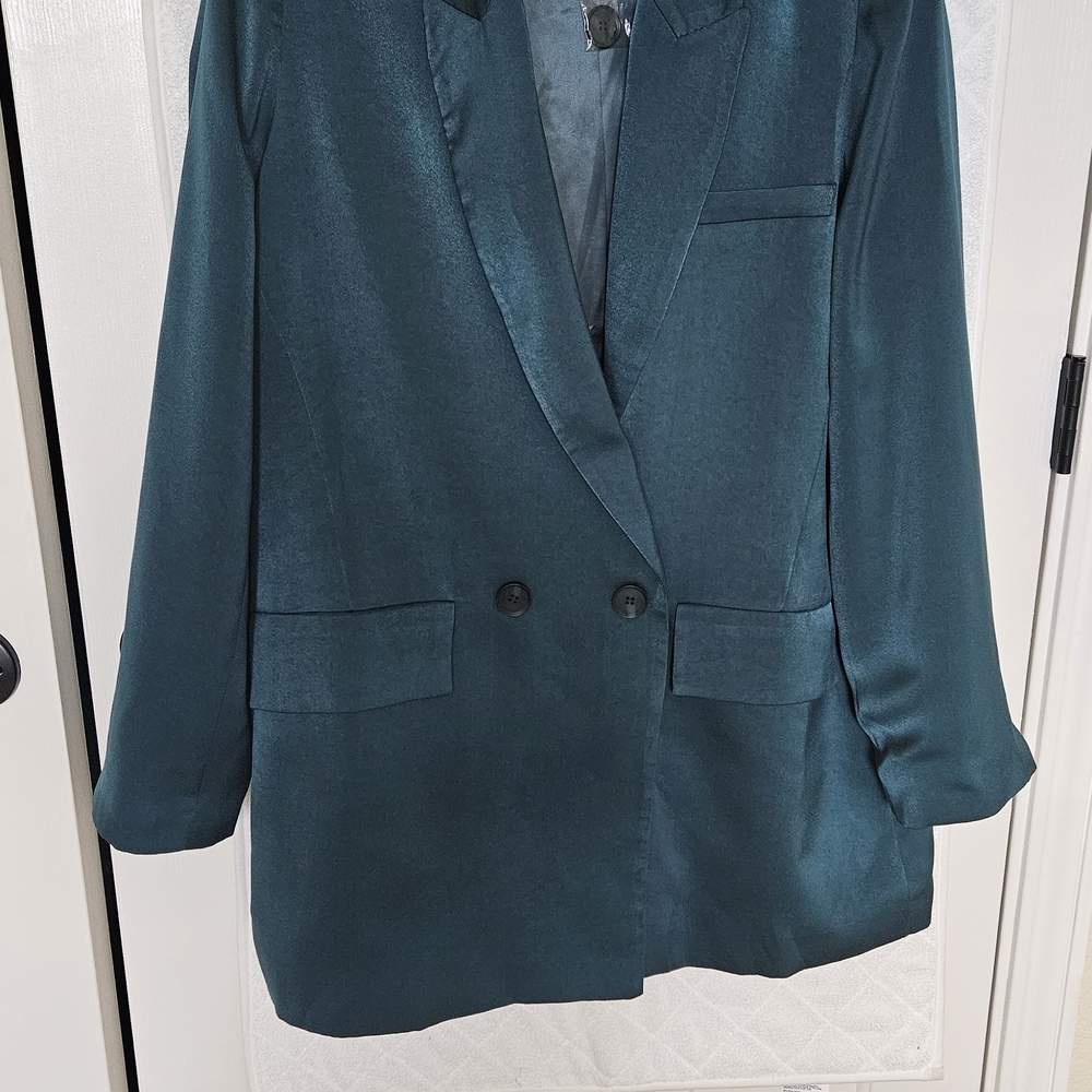 Altar'd State Green Blazer with Notched Lapels and Oversized Fit. New with Tags!
